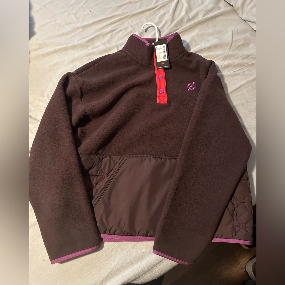 Peloton new heights Sherpa pullover.